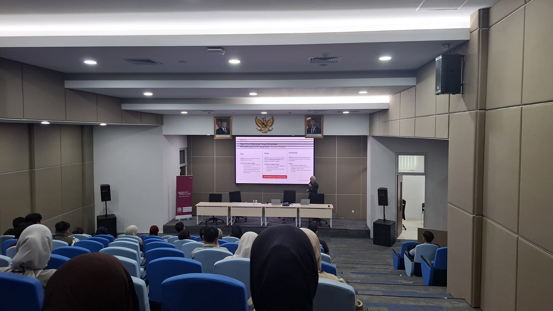PERWAKILAN UPI SUMEDANG MENGHADIRI PELATIHAN PUBLIC SPEAKING YANG DI SELANGGARAKAN OLEH KKIPP UPI