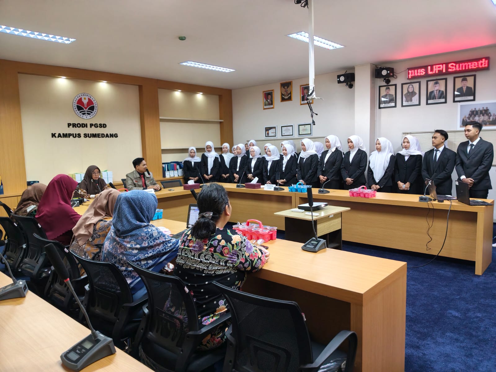 Bukti Nyata Kualitas Akademik: 33 Mahasiswa PGSD UPI Sumedang Jalani Sidang Skripsi Gelombang Pertama