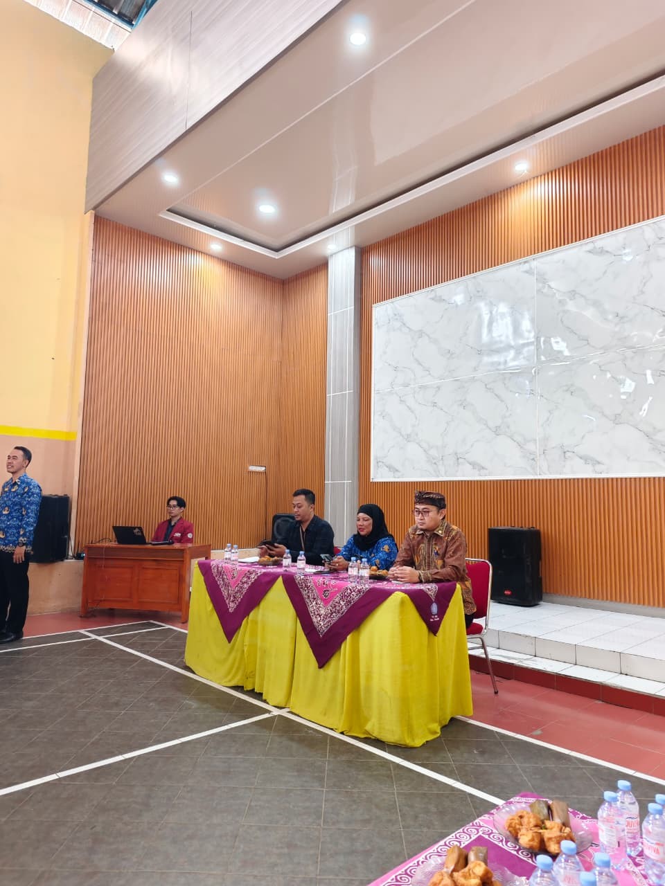 Wadir Sumberdaya dan Kemitraan UPI Kampus Sumedang Serahkan 89 Mahasiswa PGSD untuk P2MB di Kecamatan Cisalak, Kabupaten Subang