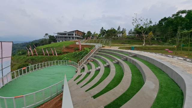 KAMPUNG TOGA